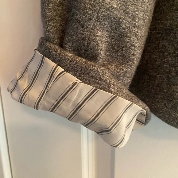 Loft Tweed Blazer, size 8P - Picture 4 of 7